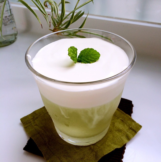 隔壁头俄豆窦隆做的岩盐芝士青茶【快乐柠檬版】