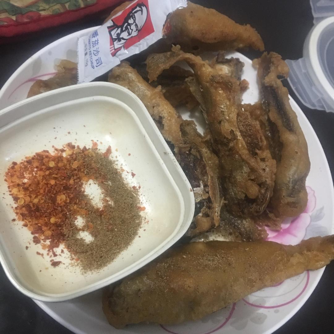 酥炸小黄花鱼