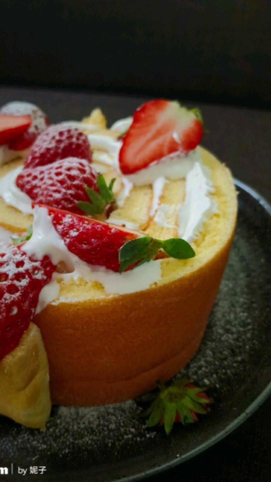 🔥‼️好看又好吃的‼️🍓草莓年轮蛋糕