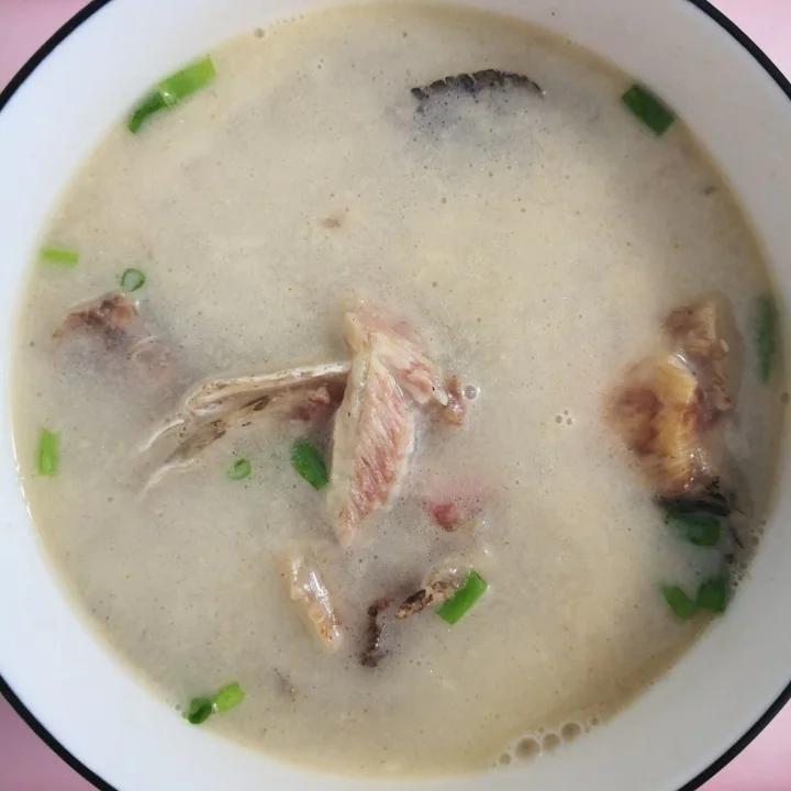 黑鱼汤
