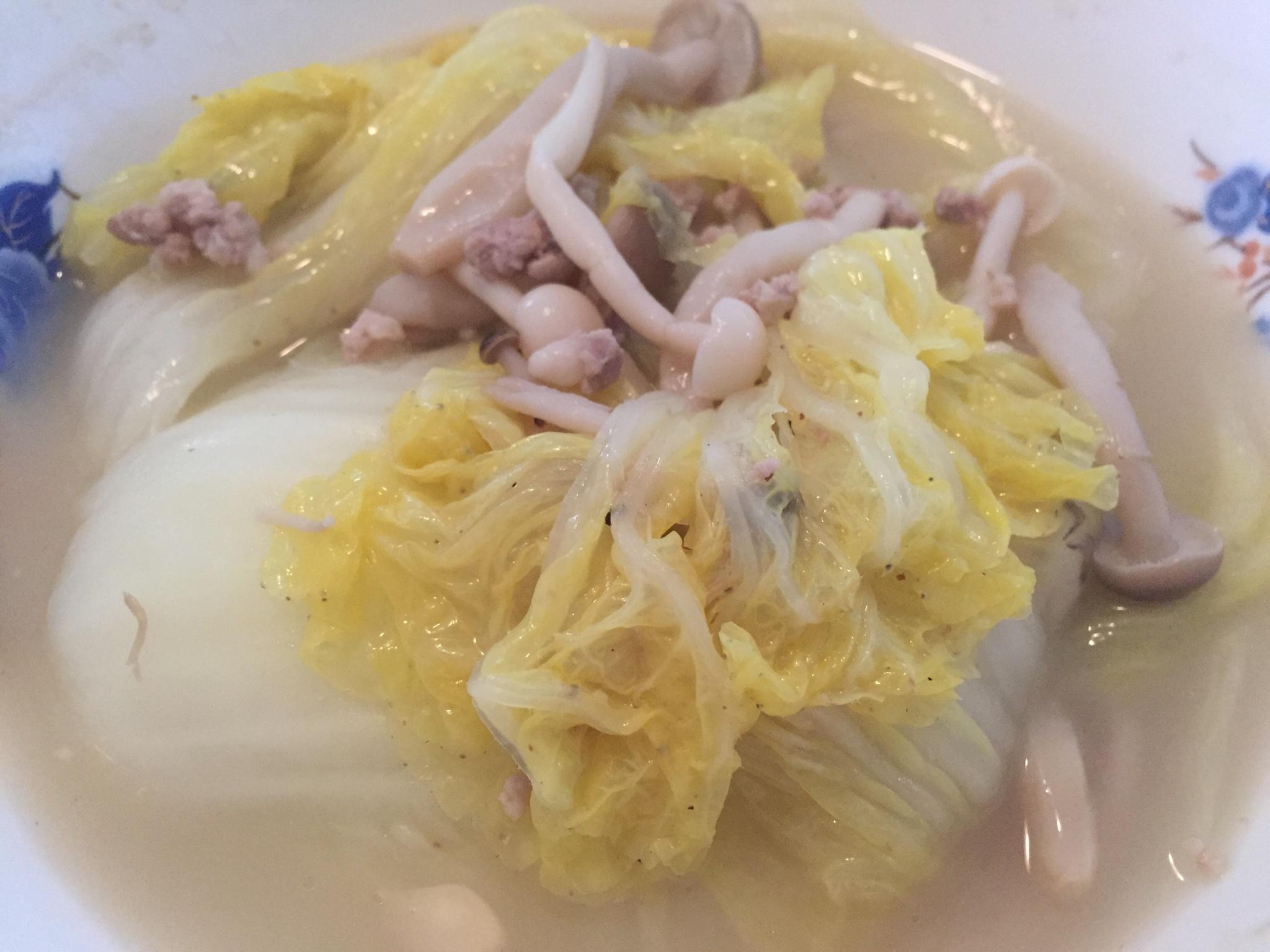白菜海鲜菇烩