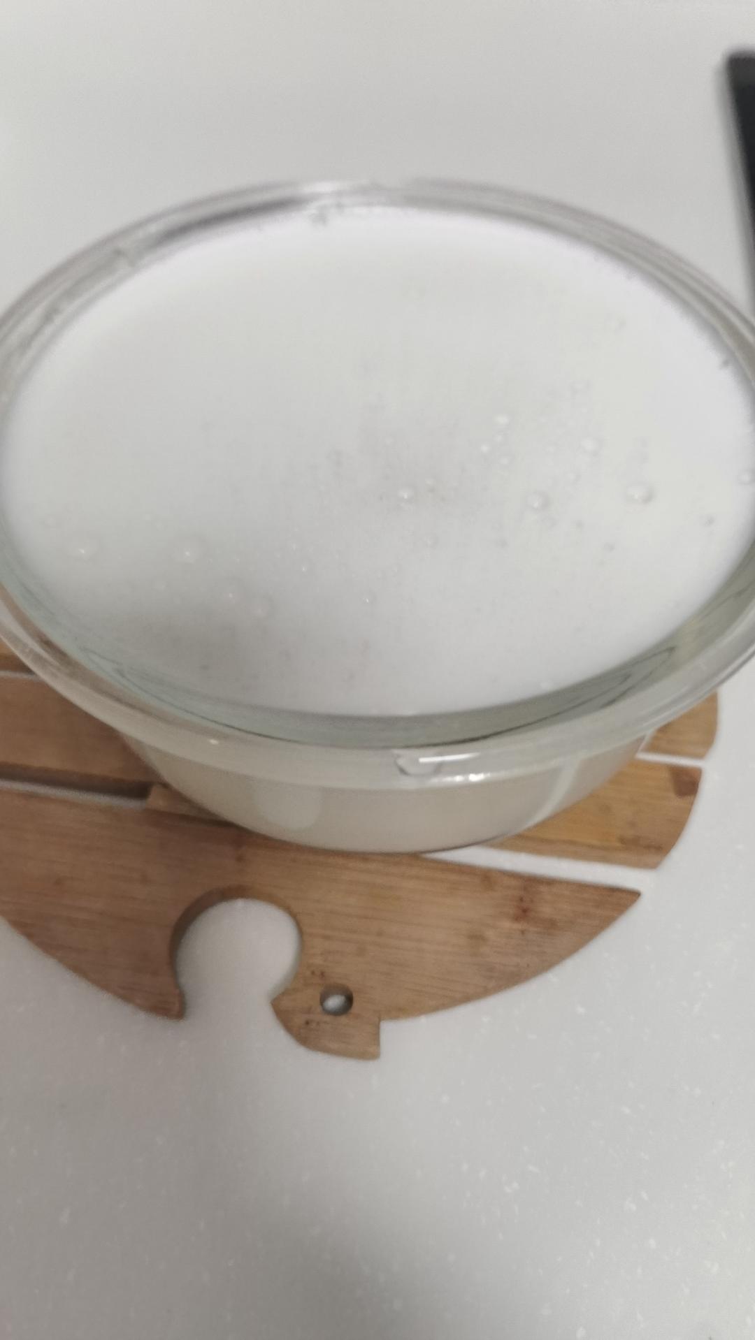 自制杏仁黄豆浆