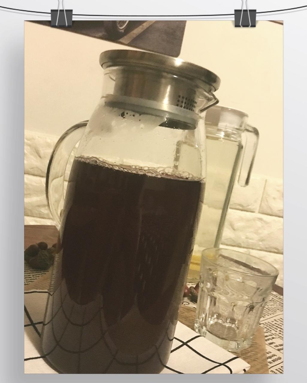 古法熬制酸梅汤（此方几乎无中药味孩子非常喜欢喝）