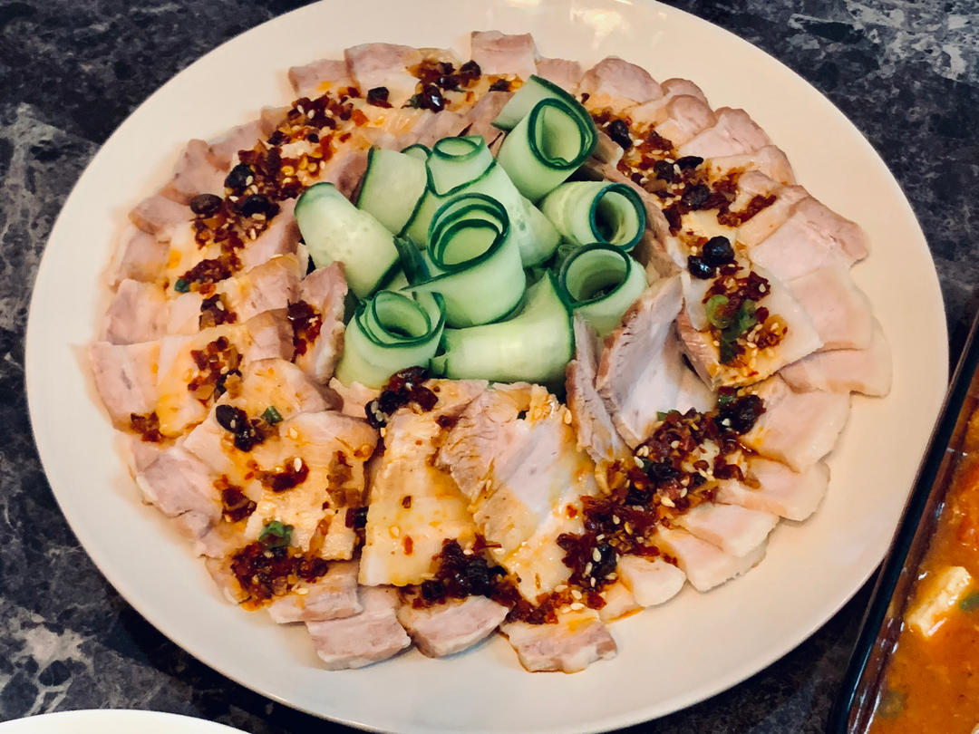 【蒜泥白肉】