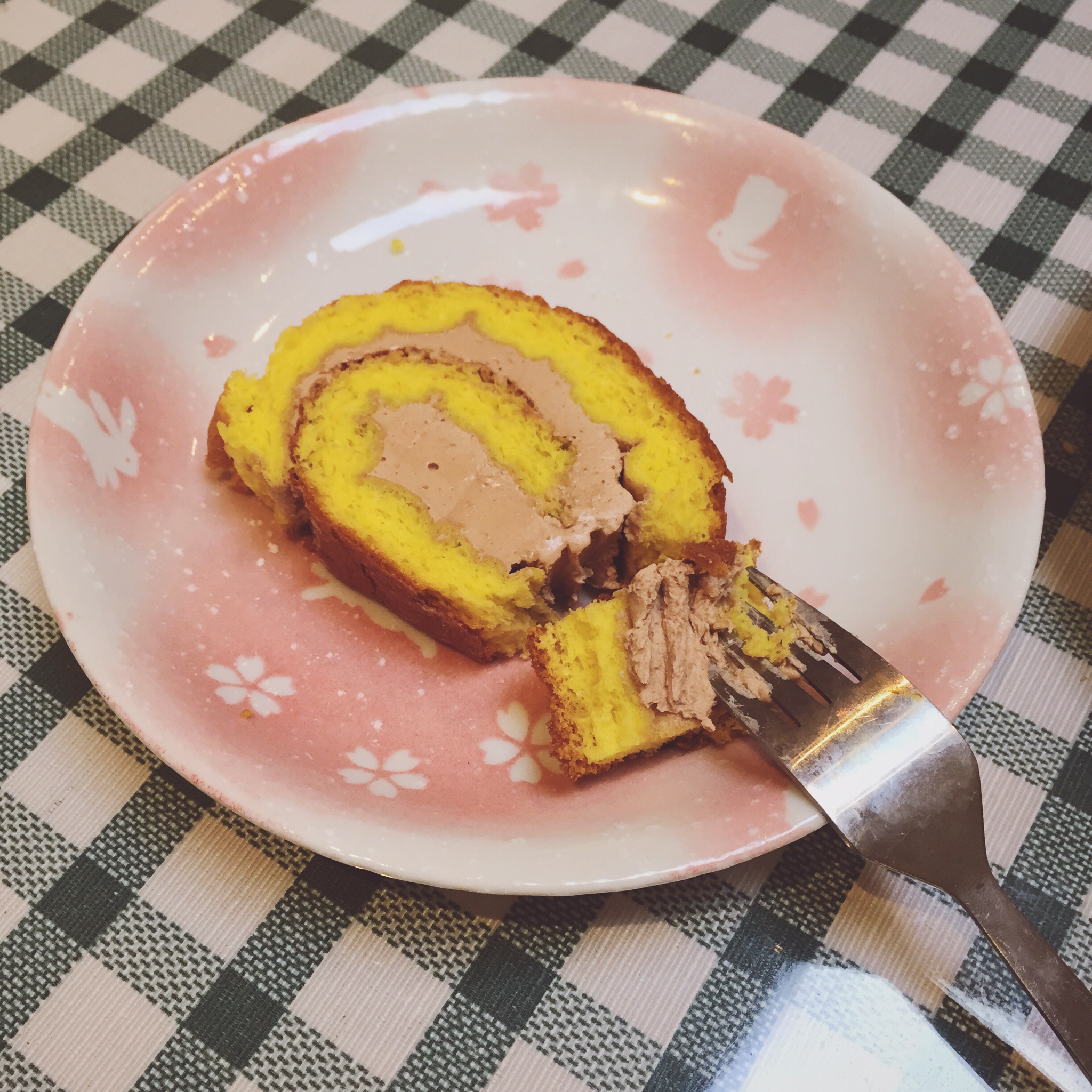 福田淳子的无油全蛋海绵蛋糕卷（白巧克力甘纳许）