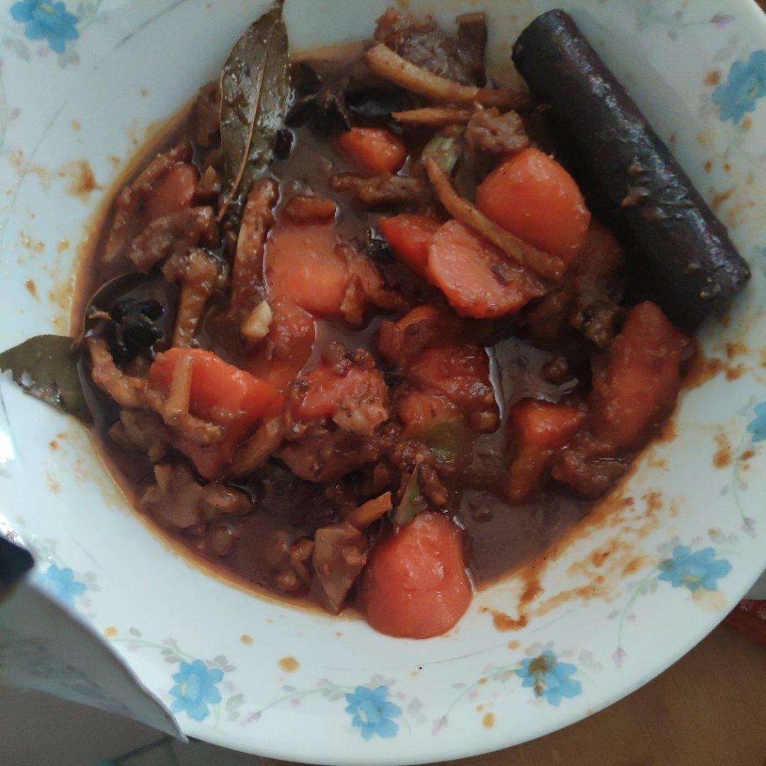红烧羊肉炖胡萝卜