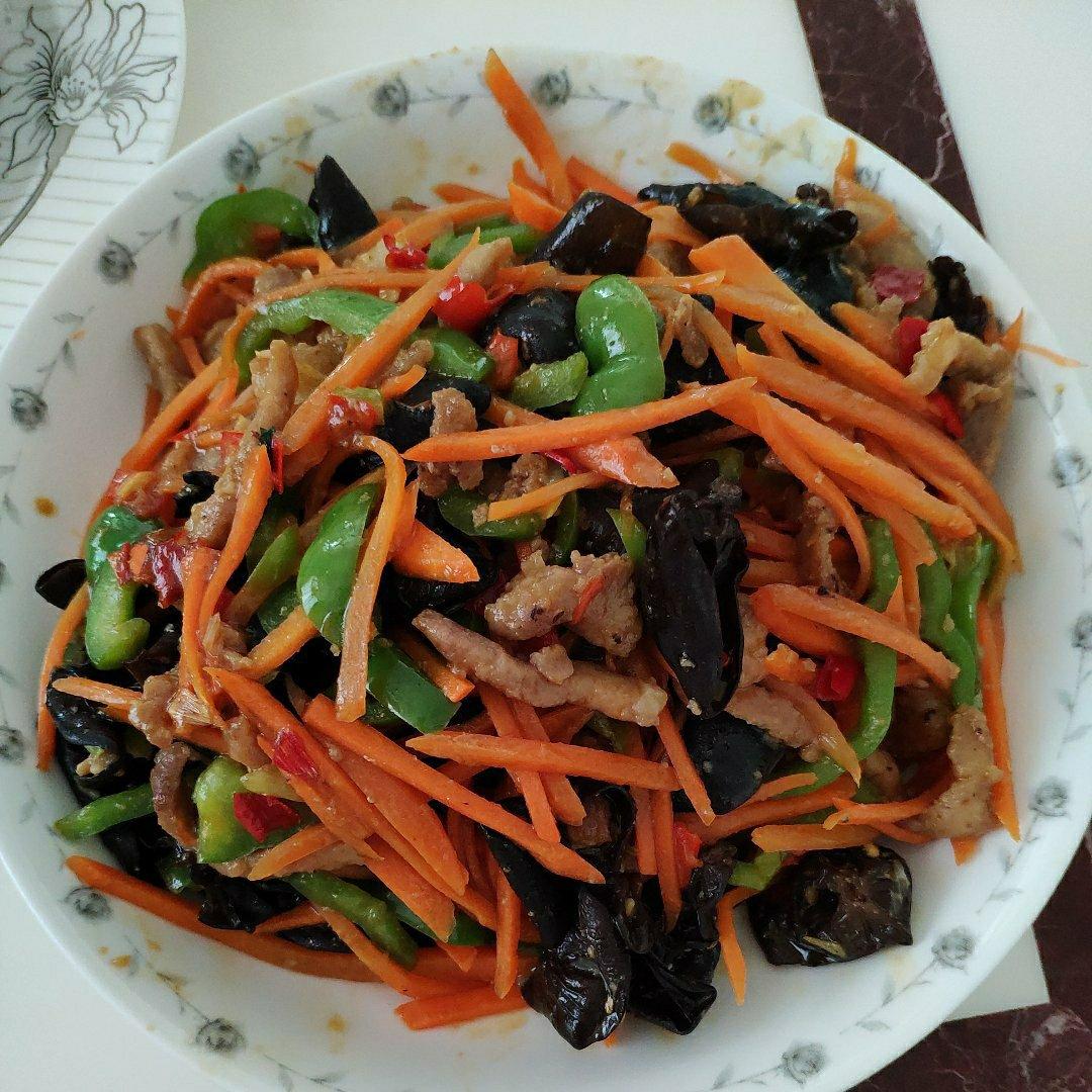 厨师长教你：“鱼香肉丝”的老式做法，味道很赞先收藏了