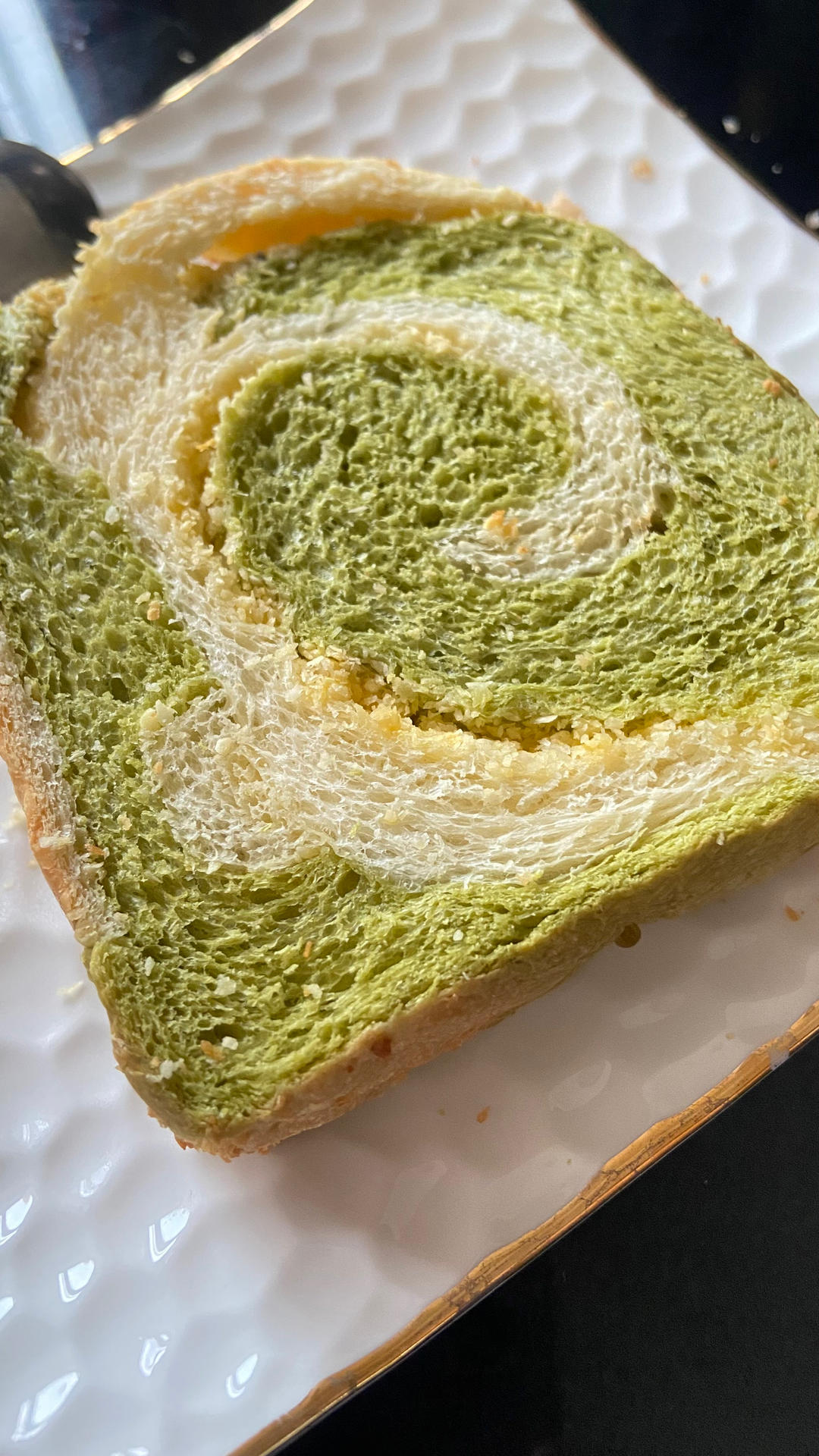 双色斑斓吐司