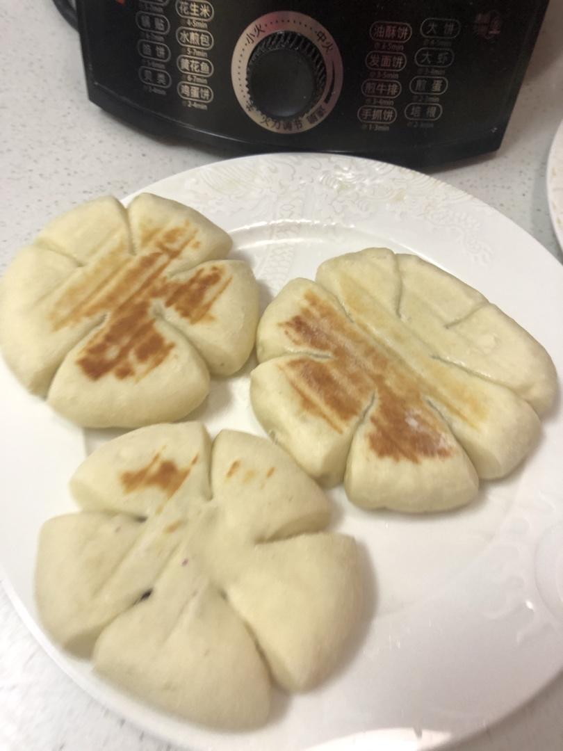 奶香紫薯发面饼