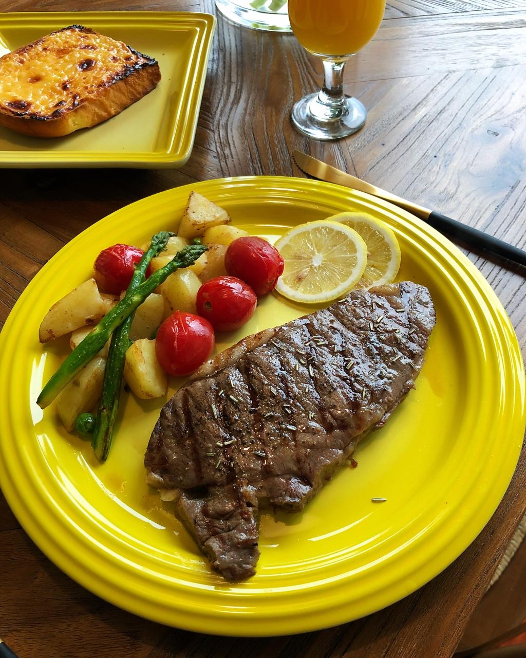 清水悠然baby做的澳洲牛排 steak