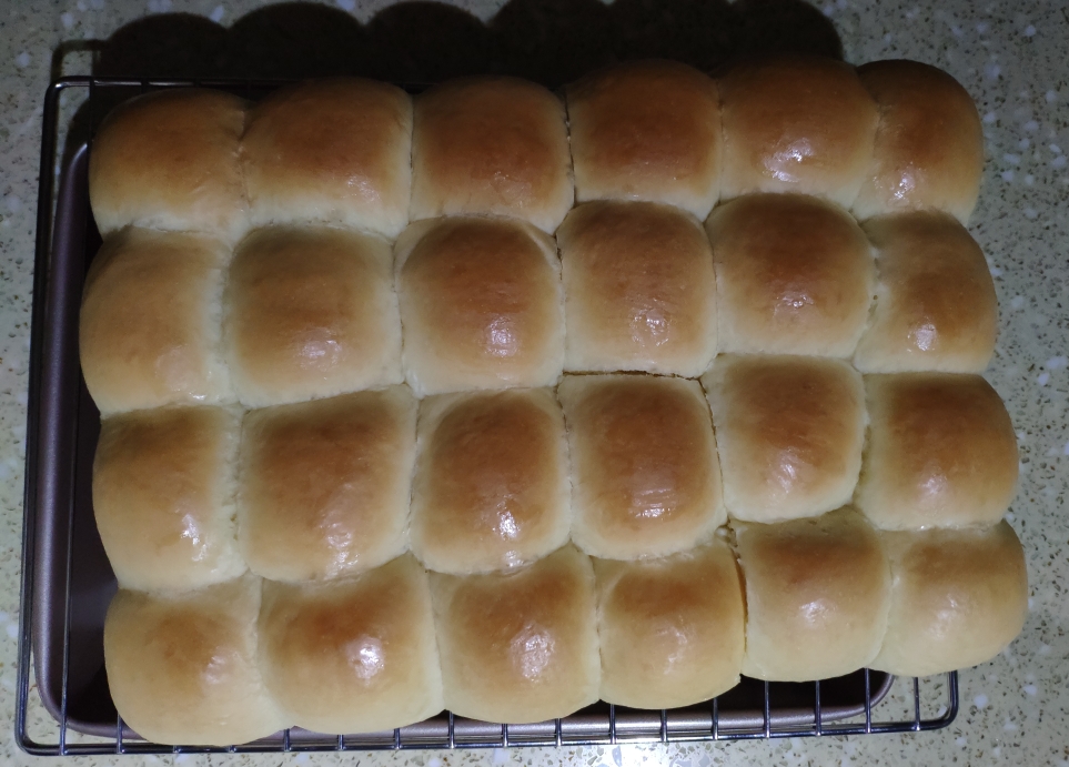 奶香小面包的做法 步骤7