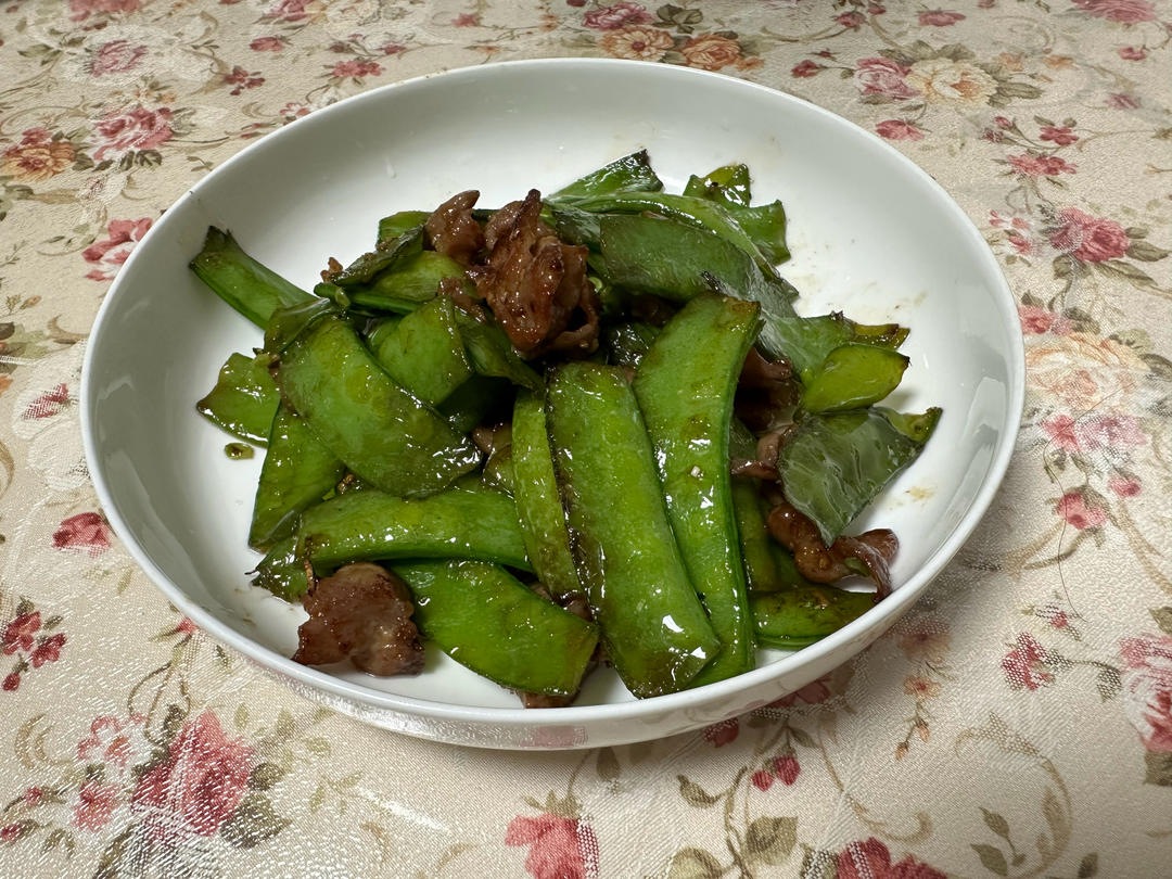 荷兰豆炒肉