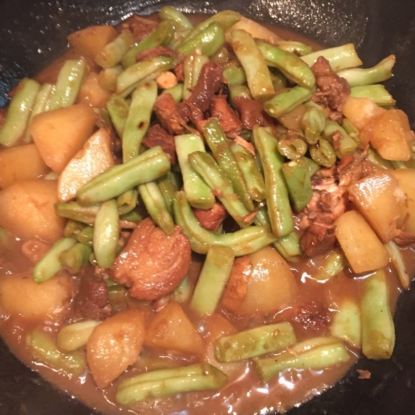 土豆炖豆角