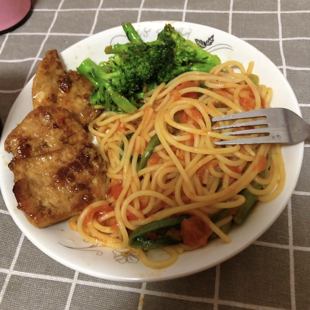 【嫩煎鸡胸肉】