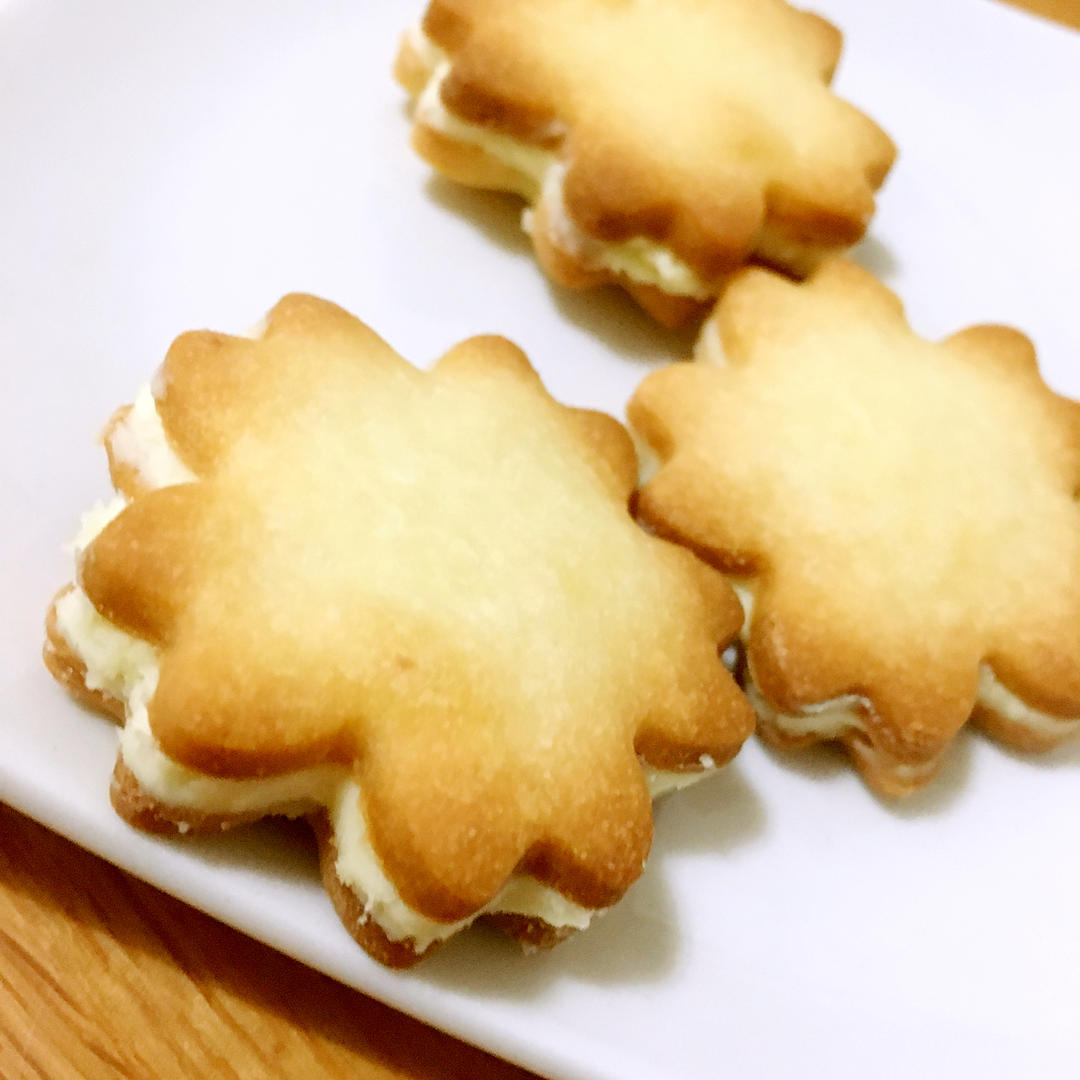 酸甜清新❗️柠檬乳酪夹心饼干