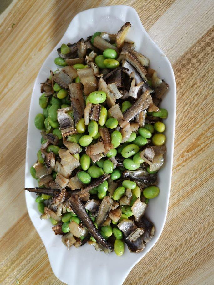 鳗鱼干炒毛豆子