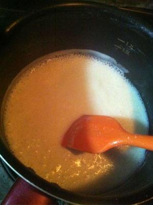 「椰丝牛奶小方」媲美85℃的做法 步骤2