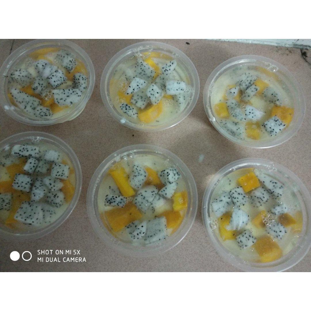 不用面粉的果冻水果蛋糕，颜值爆表