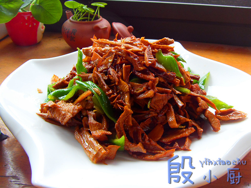 笋干炒肉  《老饶家》