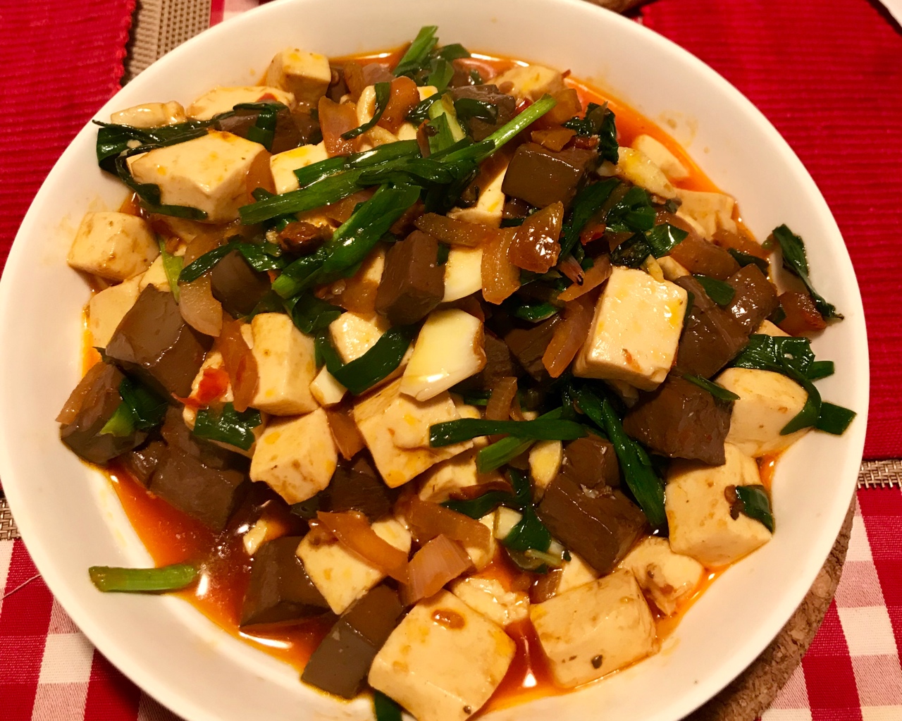 鸭血豆腐炒韭菜