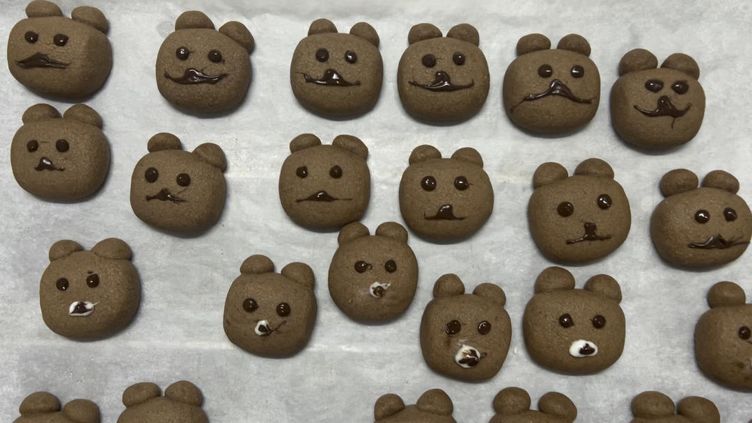 小熊杏仁可可曲奇饼干