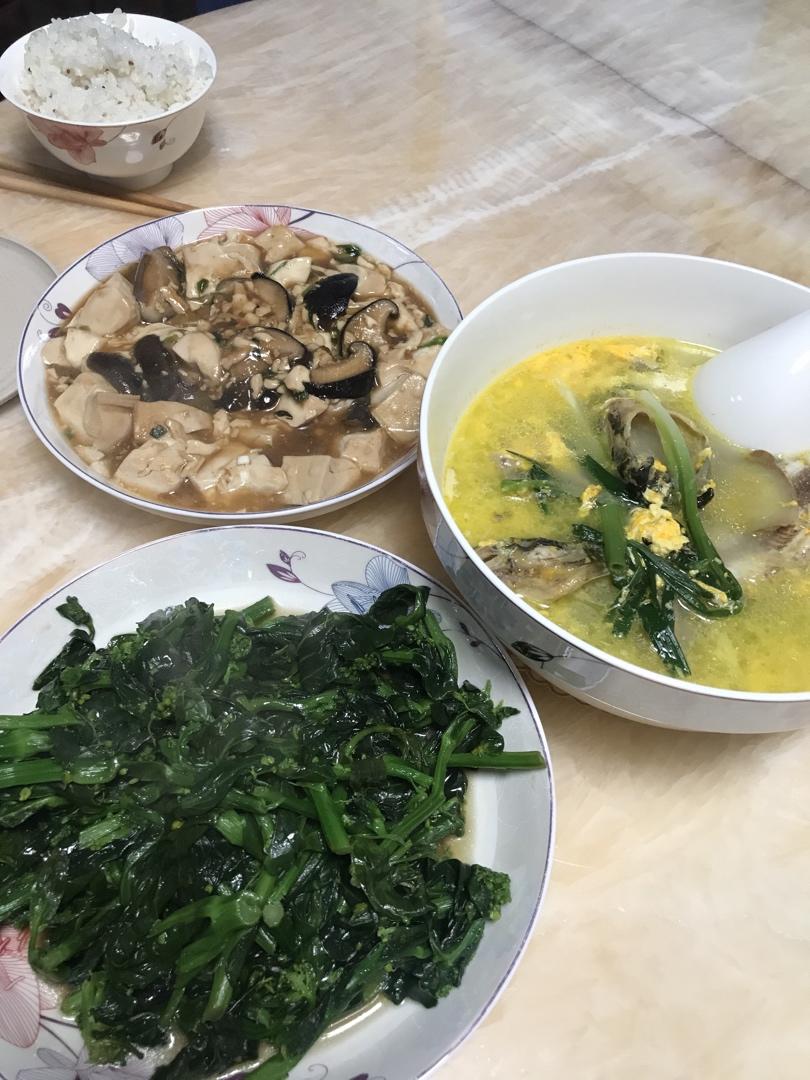 超简单还减脂 香菇烧豆腐