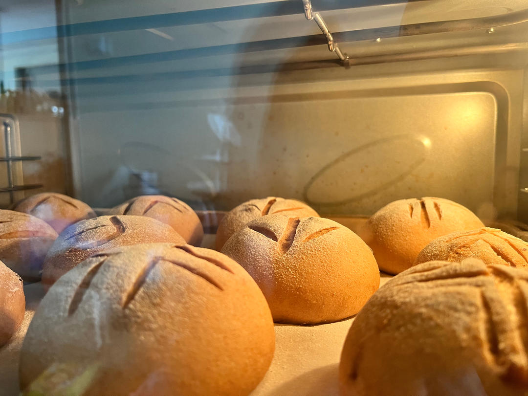 红酒桂圆全麦软欧