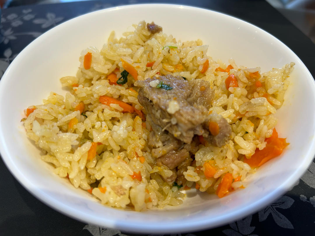 羊肉抓饭