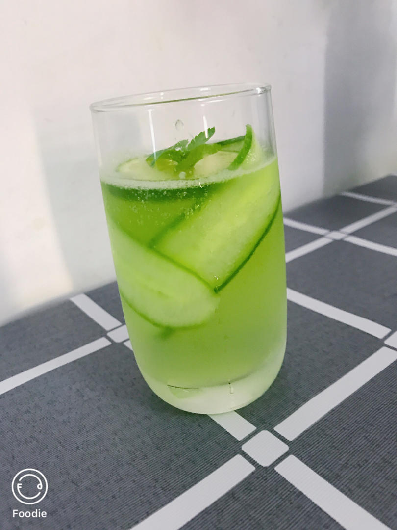 黄瓜冰苏打