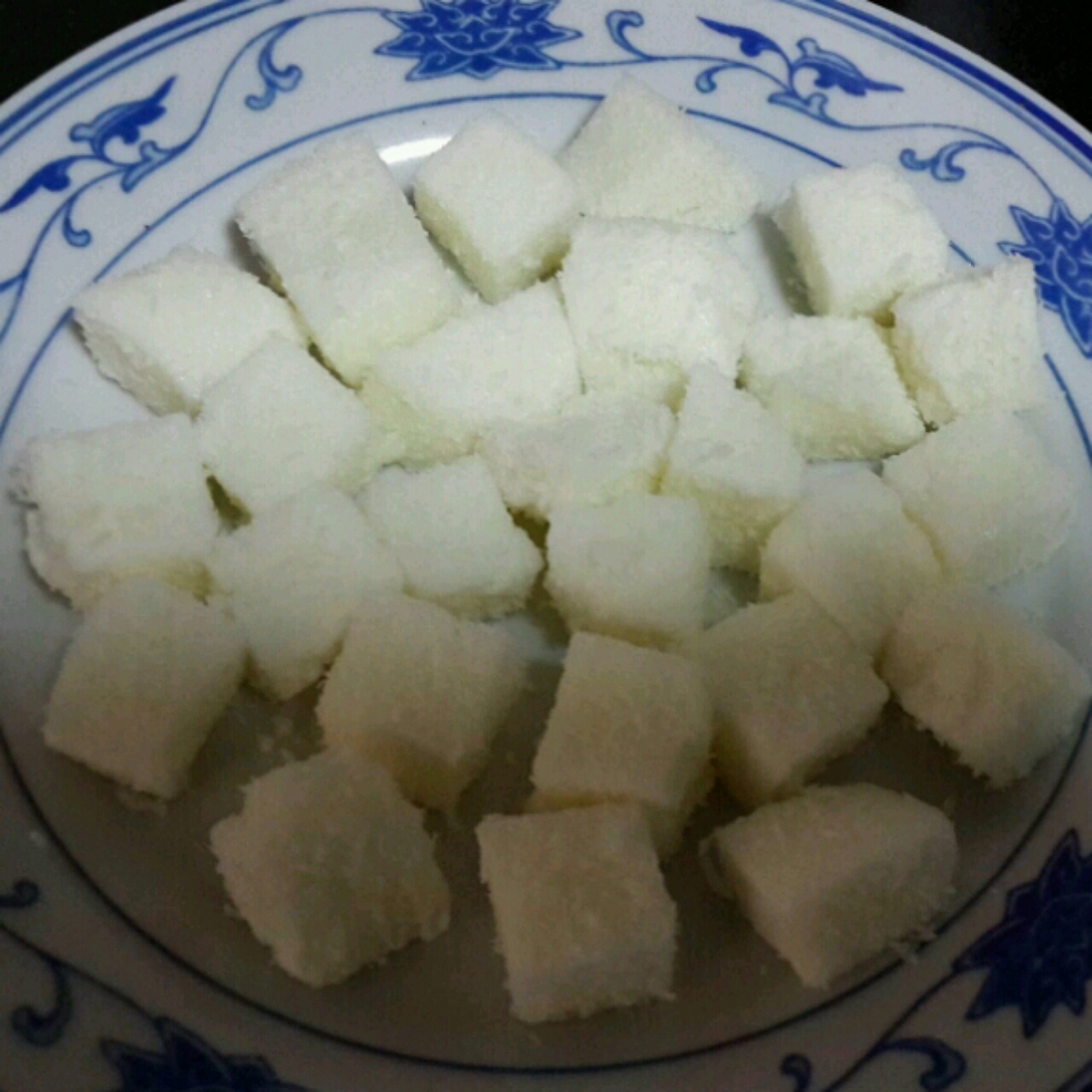 椰子奶糕（附上脆炸鲜奶做法）