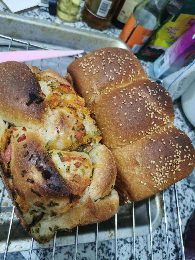 香葱肉松手撕吐司