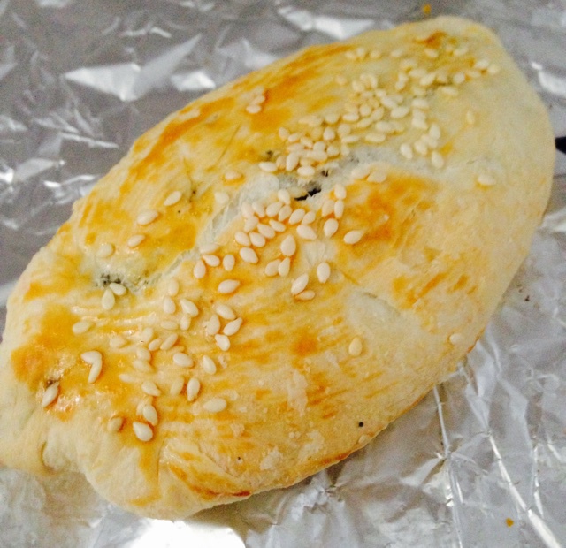 芝麻椒盐牛舌饼（北京小吃）
