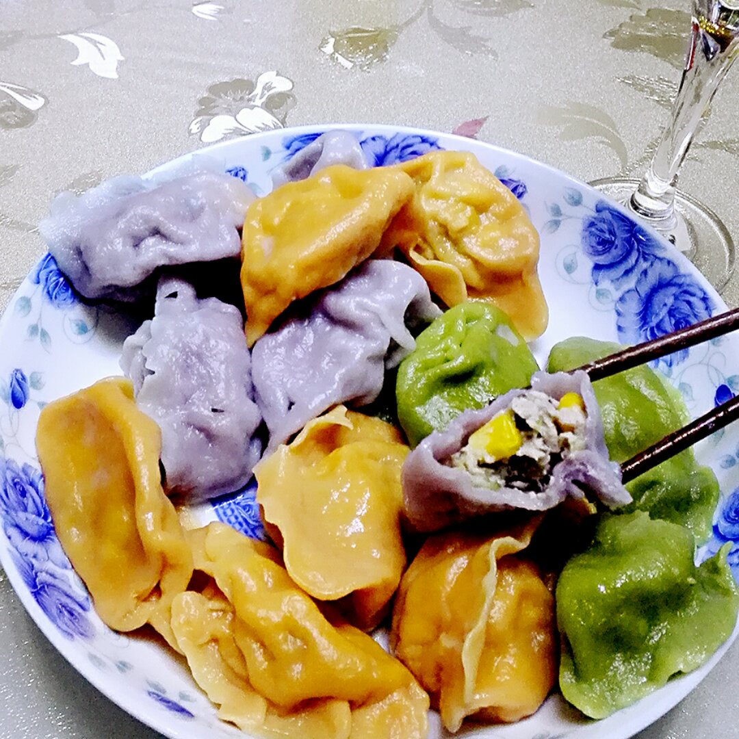 香菇玉米虾仁猪肉饺子