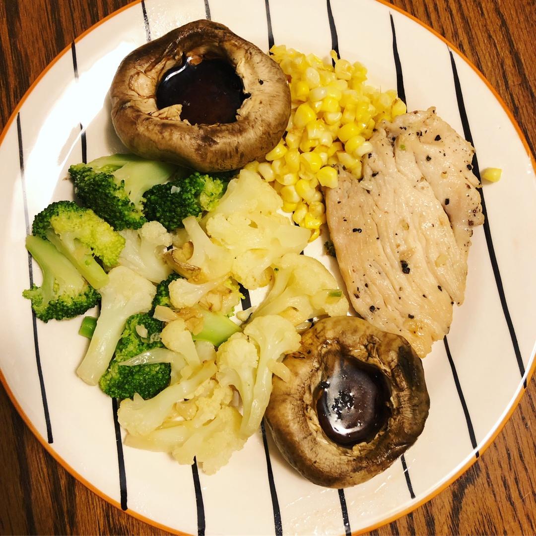 【嫩煎鸡胸肉】