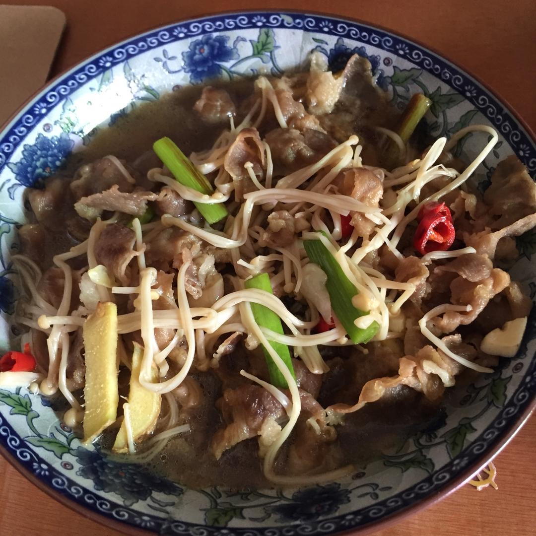 肥牛金针菇