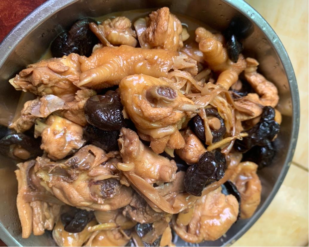 冬菇焖鸡