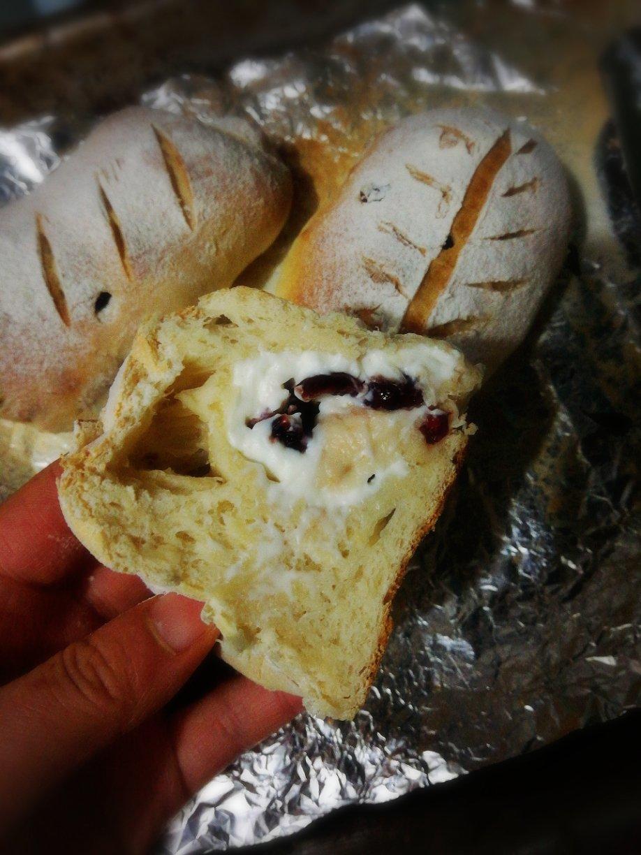 全麦蔓越莓乳酪软欧（附法国老面配方）