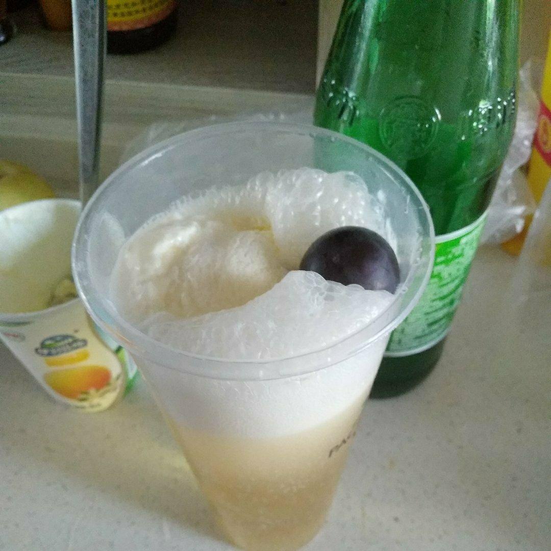 雪顶啤酒BEER FLOAT