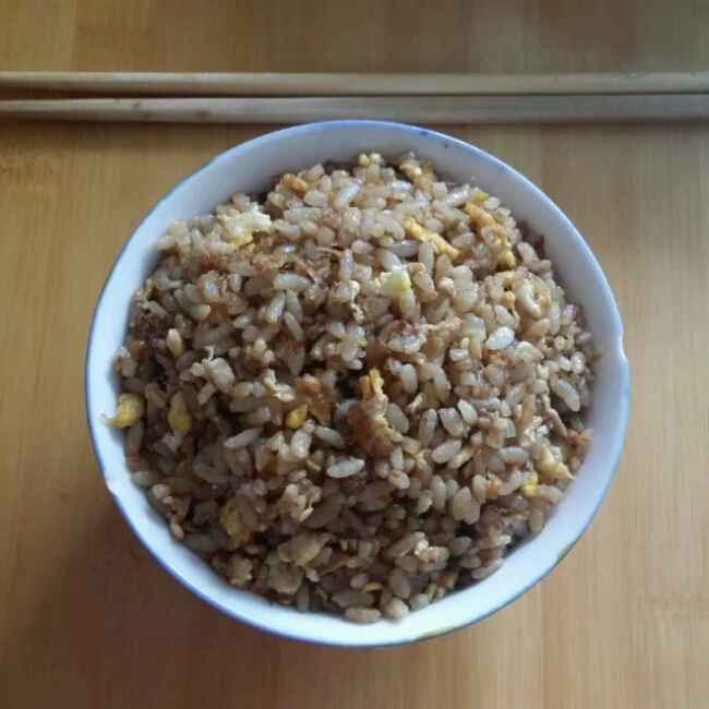 傻瓜版酱油炒饭