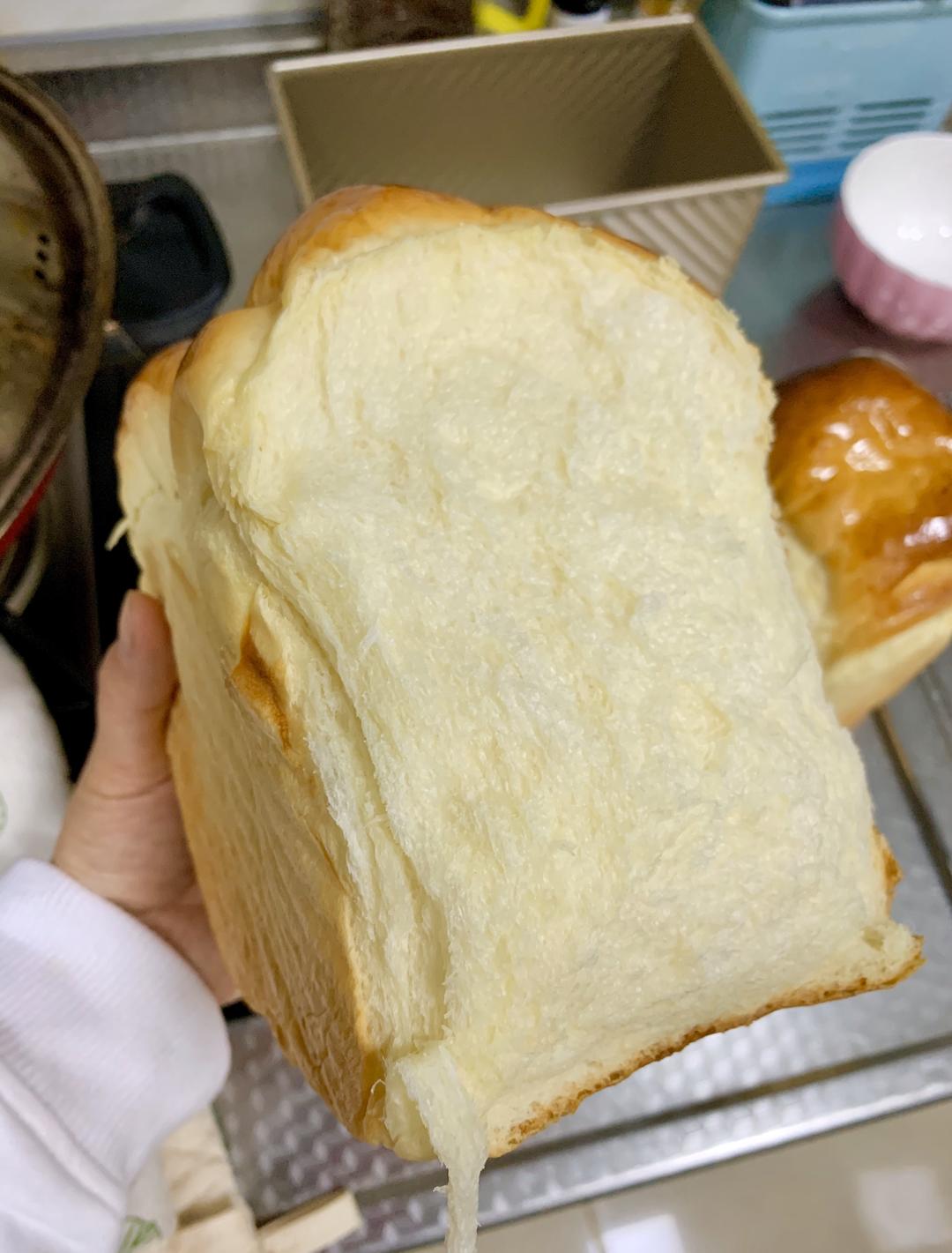 纯奶手撕吐司的做法 步骤1