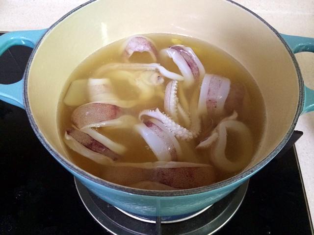 深夜食堂版芋头煮鱿鱼（含日式高汤做法）的做法 步骤5