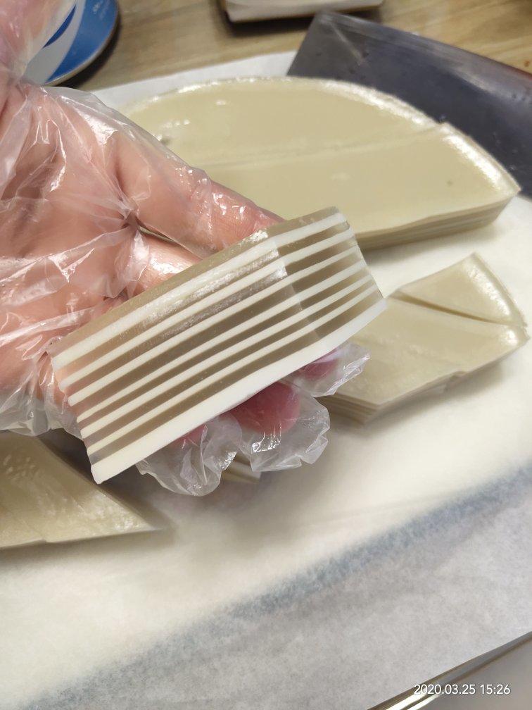 Q弹椰汁千层糕（马蹄糕）