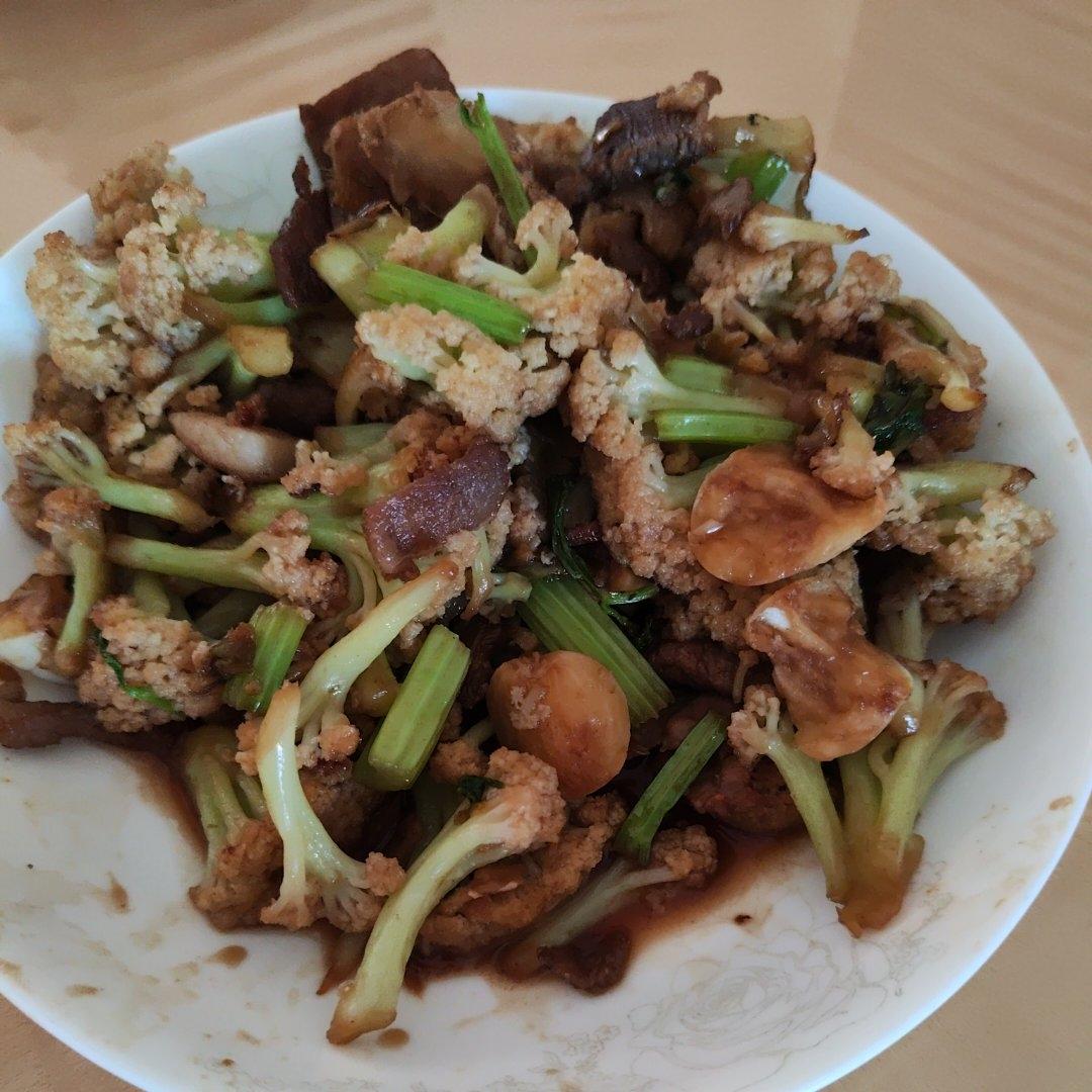 和饭店一个味道的干锅花菜