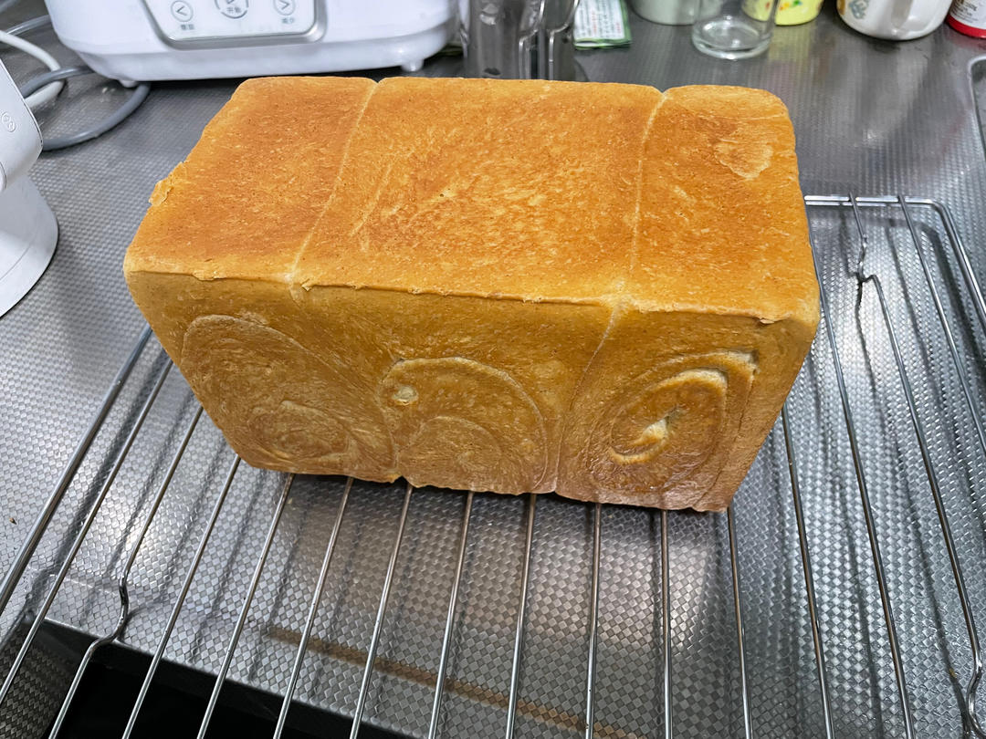 柔软拉丝的吐司面包及其变身：花式小面包