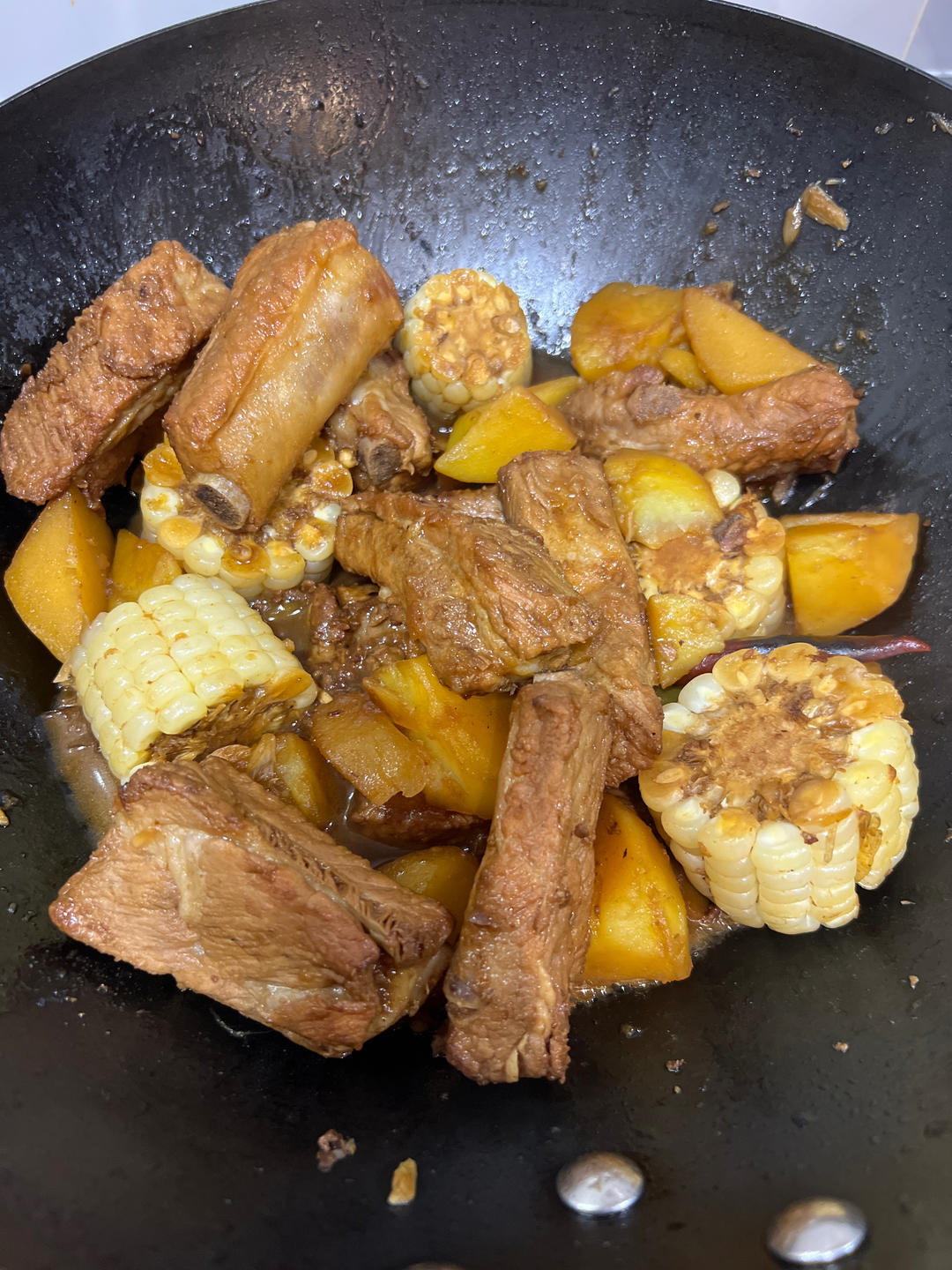 硬菜代表--排骨炖豆角土豆（豆角焖面胚子）