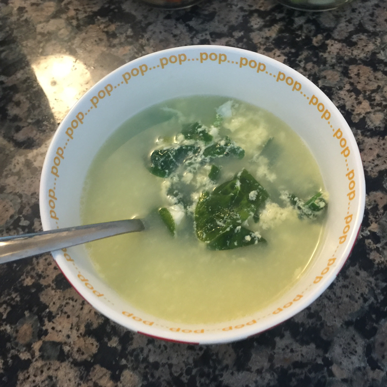 鲜蛋花菠菜汤