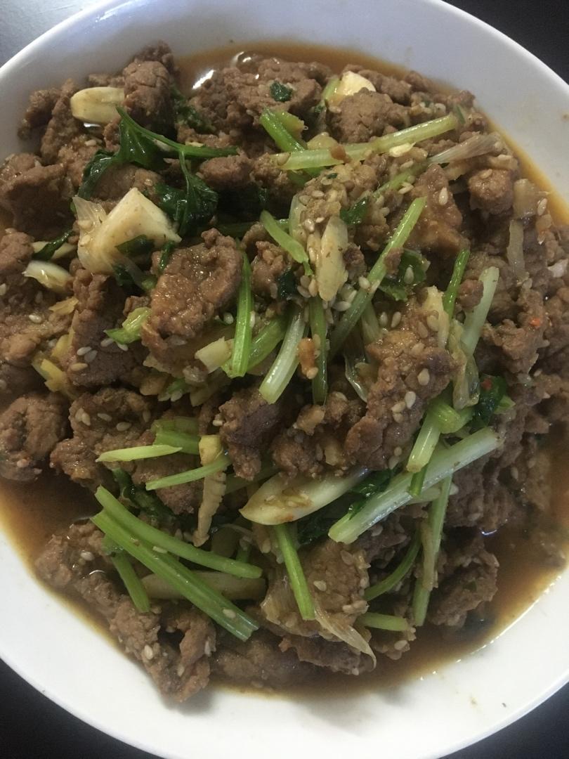 又香又嫩的小炒牛肉（巨好吃，手残党也能做）