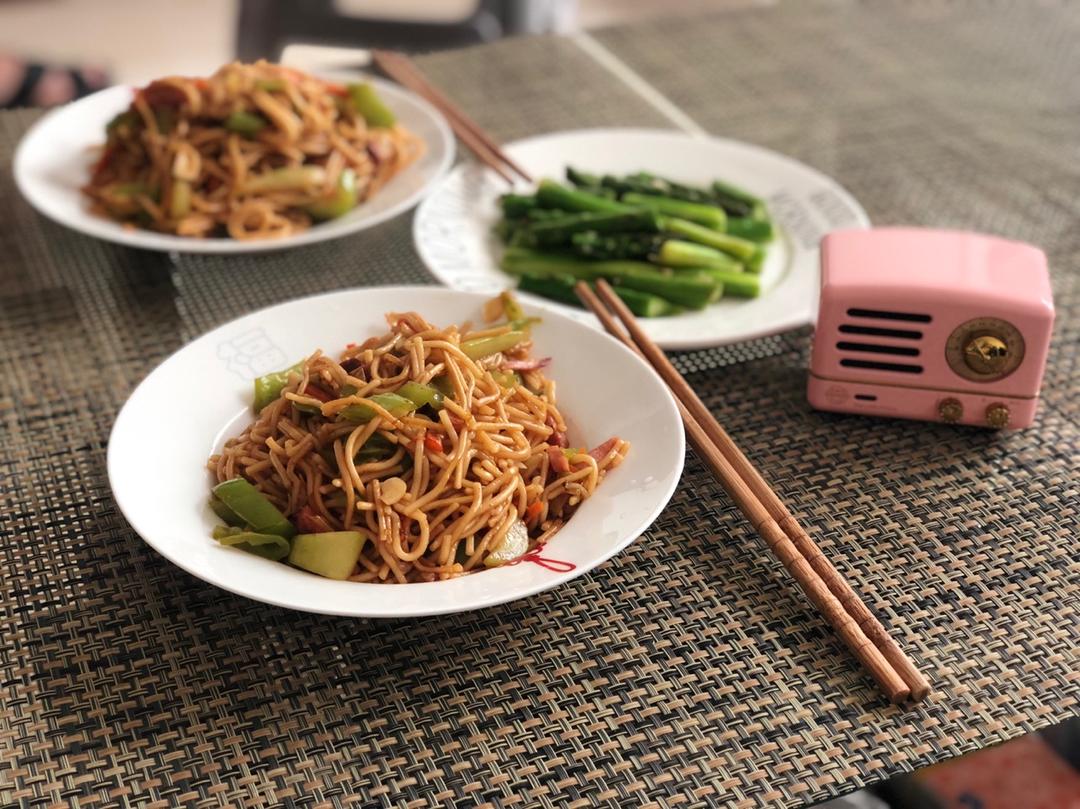 freestyle快手炒面（解密炒面根根分明不粘团小秘诀）