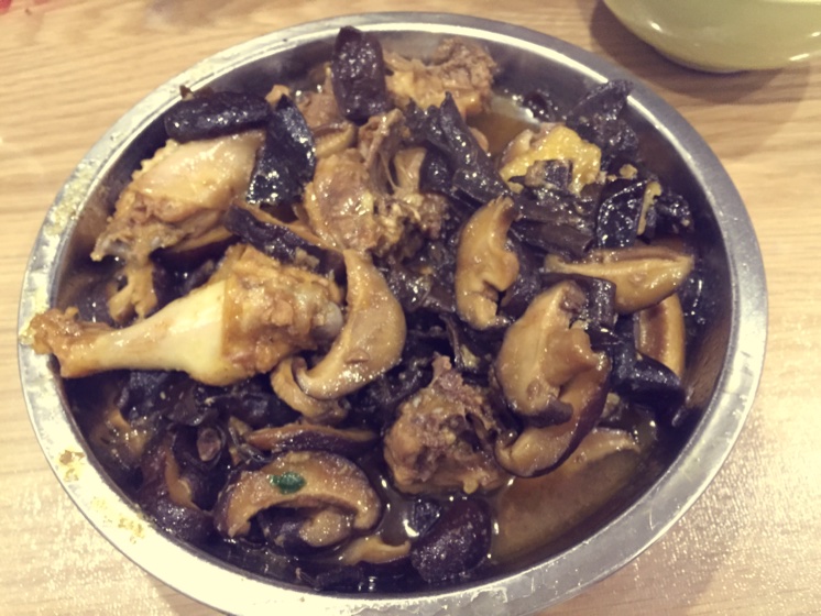 冬菇焖鸡