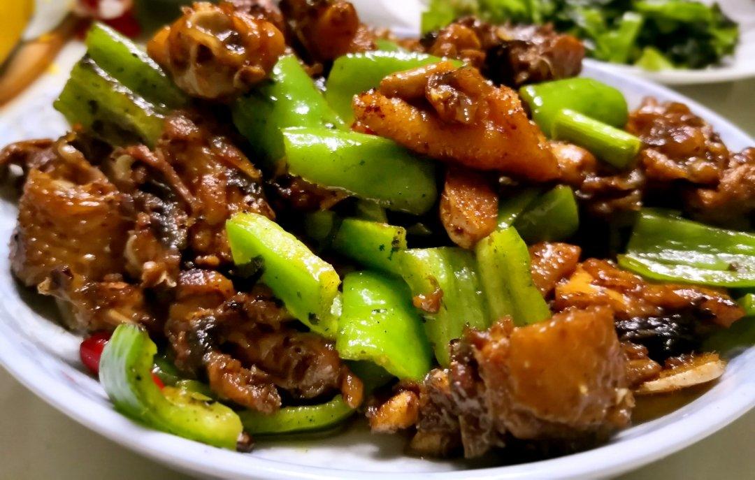 超级老公-1做的辣椒炒鸡